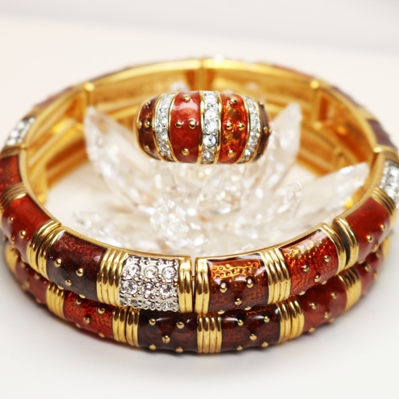 🍂🍁 Exquisite Bracelets & Cocktail Ring by Joan Rivers’ Classics Collection - Picture 9 of 9
